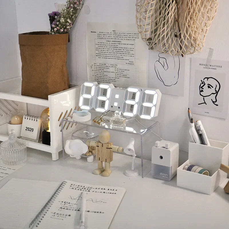 ساعة LED رقمية ثلاثية الأبعاد للحائط - ديكور متوهج بوضع ليلي قابل للتعديل لغرفة النوم والمنزل