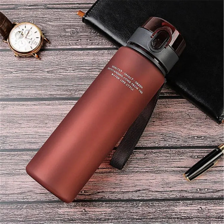 زجاجة مياه رياضية خالية من BPA مانعة للتسرب - زجاجة محمولة عالية الجودة للرحلات والمشي 400/560 مل